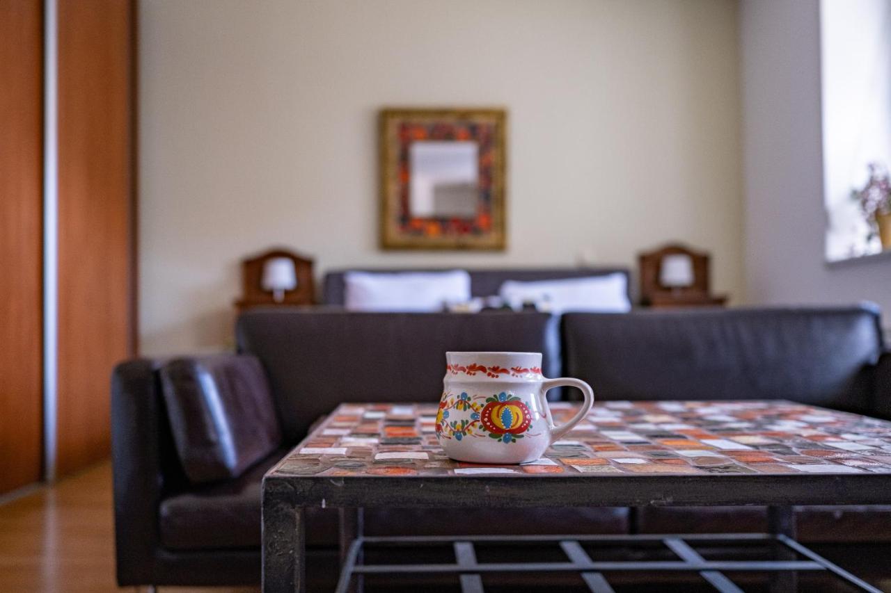 Apartmany Gulliver Mikulov Bagian luar foto