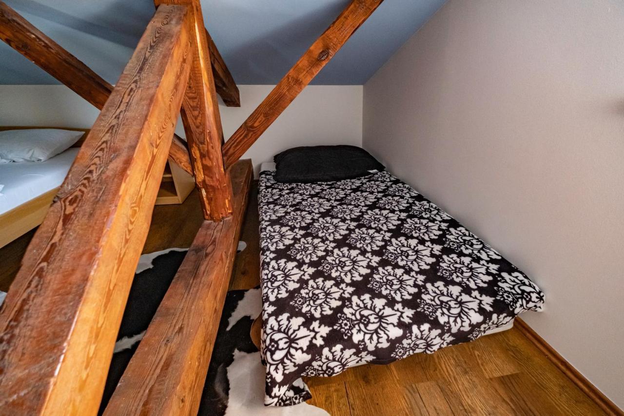 Apartmany Gulliver Mikulov Bagian luar foto